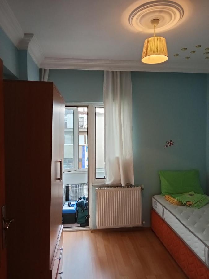 איסטמבול Single Room, Одноместная Комната В Доме, Chambre D'Une Personne, Habitacion Individual מראה חיצוני תמונה